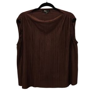 Sanctuary Burgundy Plisse Sleeveless Top Cowl Mock Neck Micro Pleated Size M
